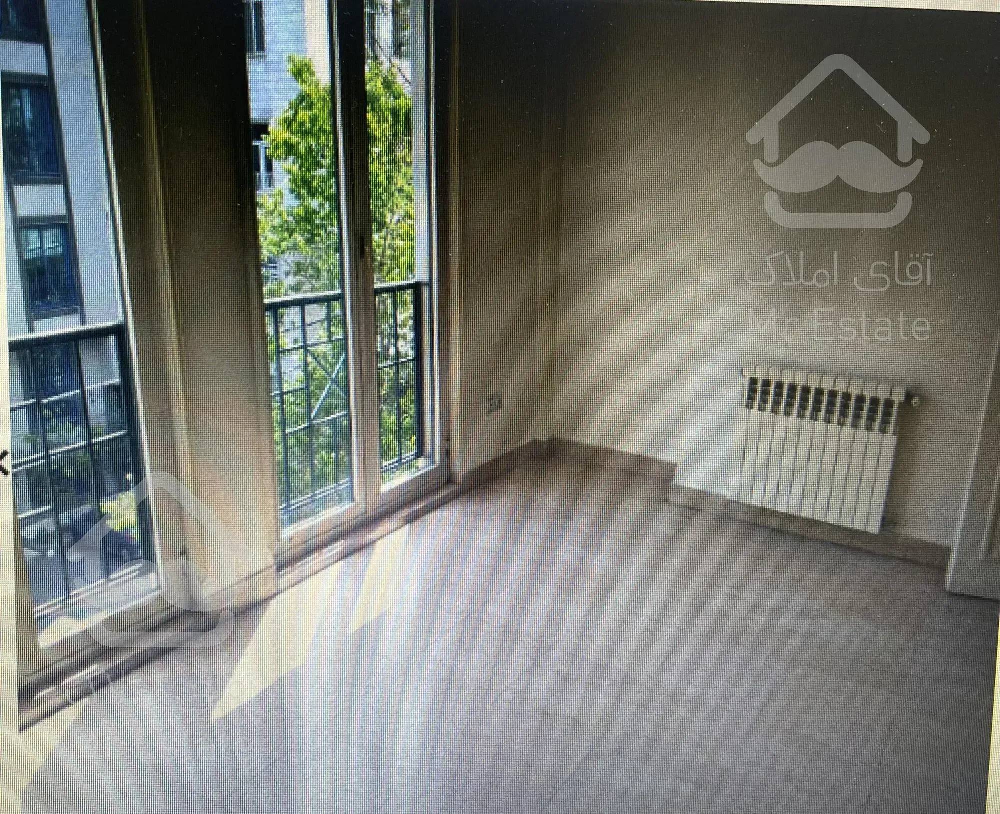 آپارتمان ۱۰۴ متری سعادت آباد