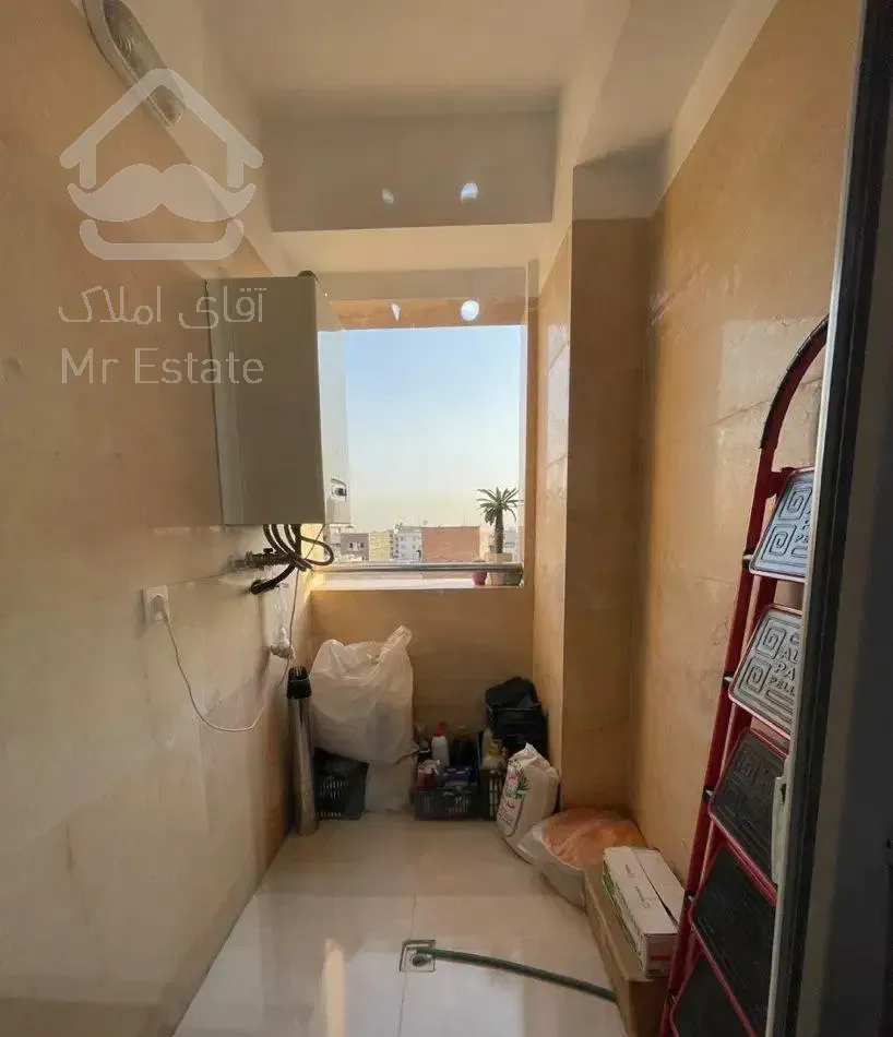 واحد۸۱متری فول امکانات نوساز غرق‌نور در خ بهار