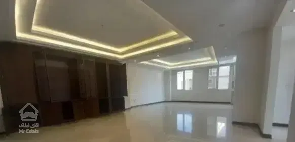 ۶۵ متر ۲ خواب اسانسور انباری انقلاب روانمهر