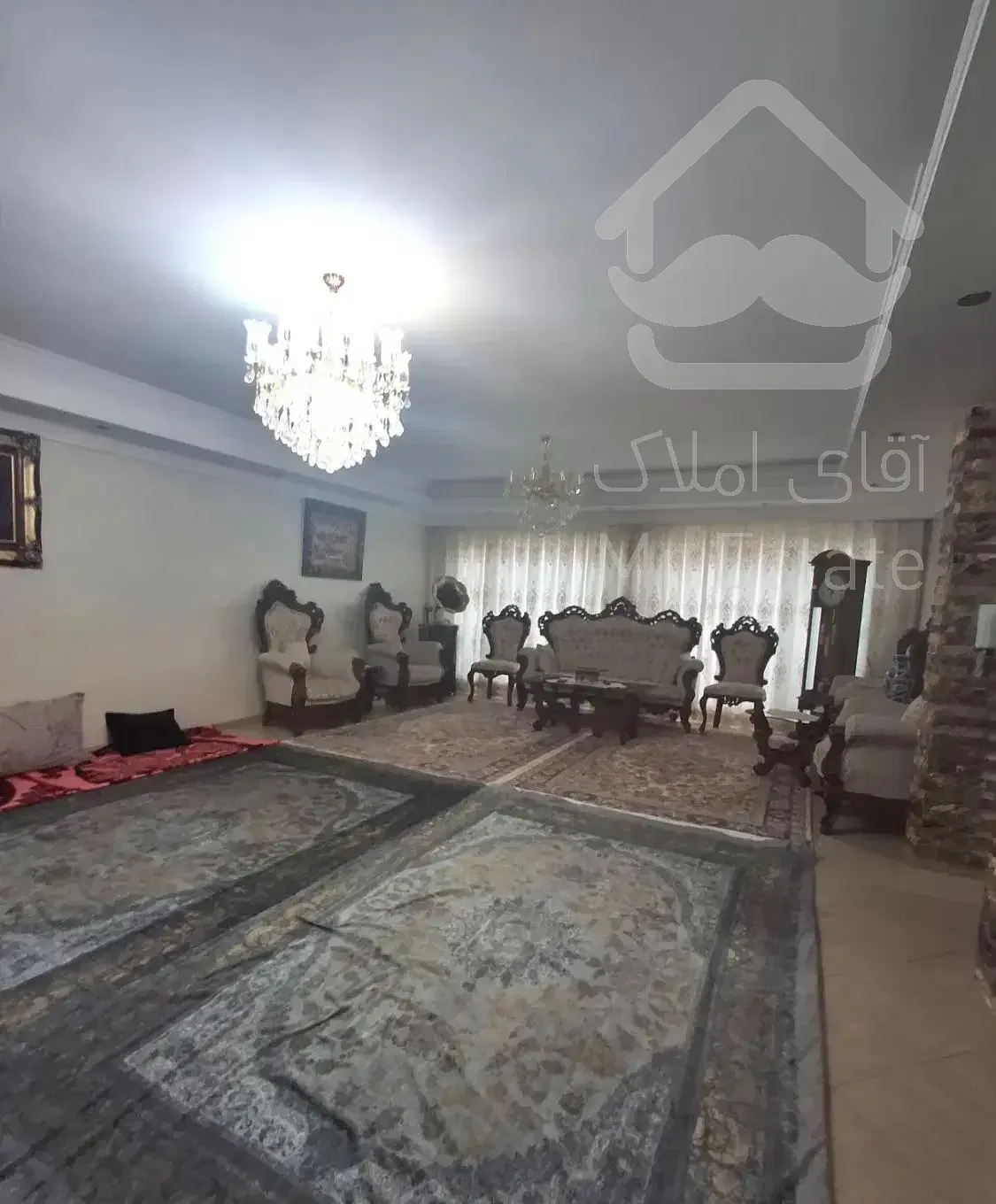 110 متر ۳ خوابه تک واحدی فول ۱۰ ساله / پونک معین