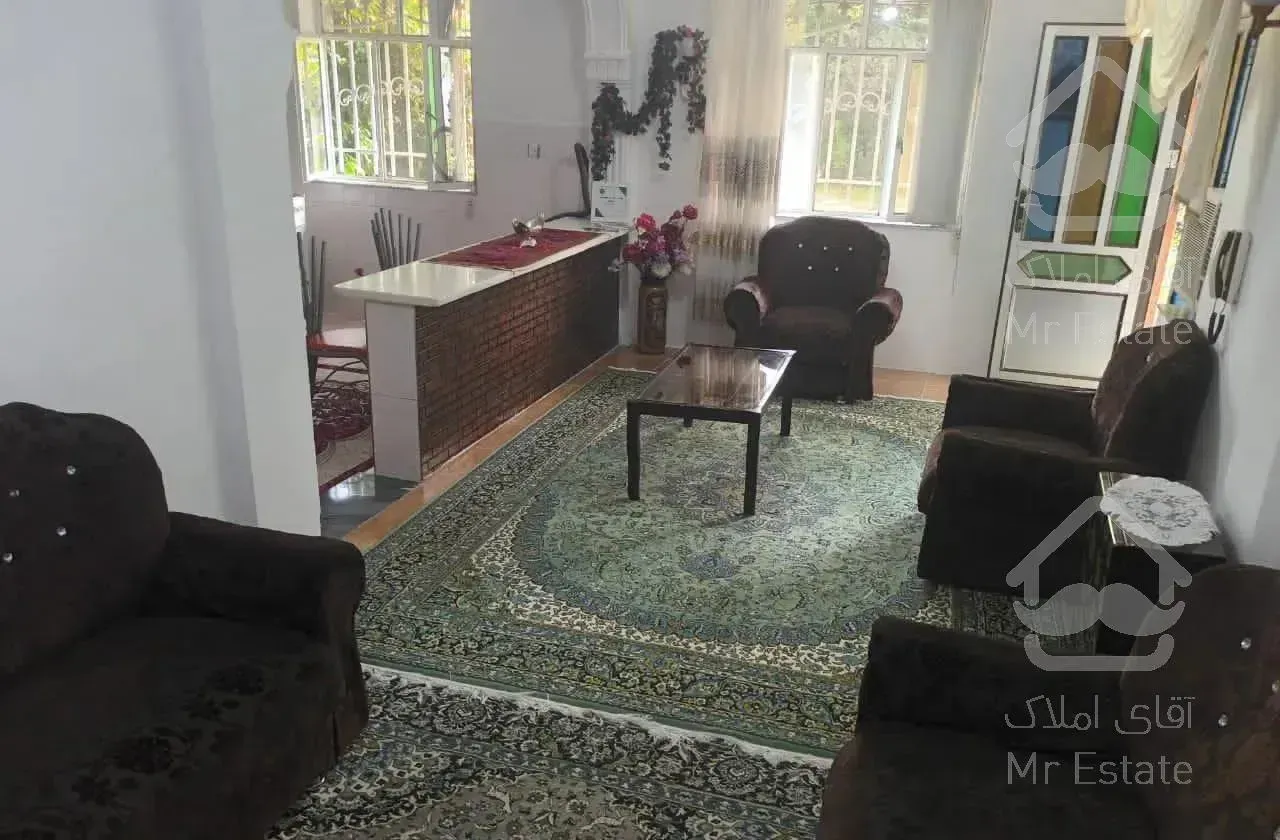 تکخوابه پره سر،نزدیک گیسوم