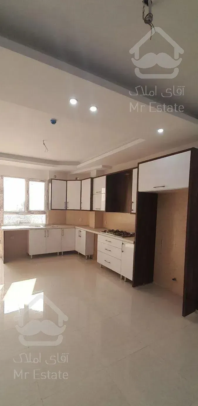 ظفر ۱۰۰متر کلید نخورده