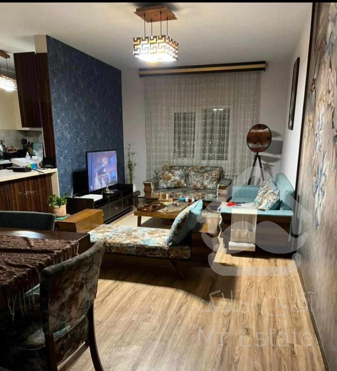 فاز 11 پردیس طبقه 7 به طرف جنوب میباشد