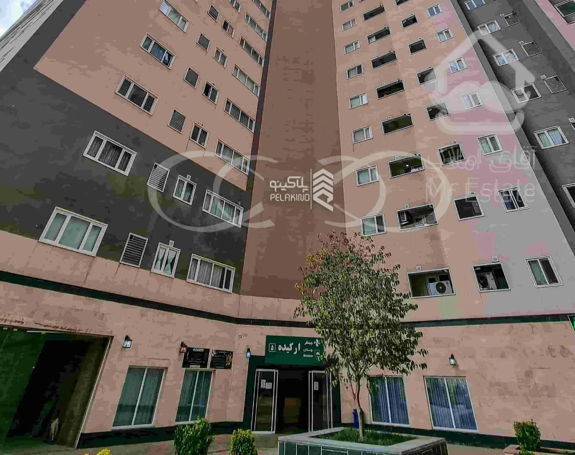 رهن کامل آپارتمان 110 متری در برج شیک چیتگر