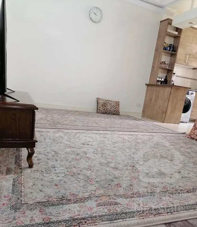 آپارتمان خوش نقشه کوچه خوب با نورگیر