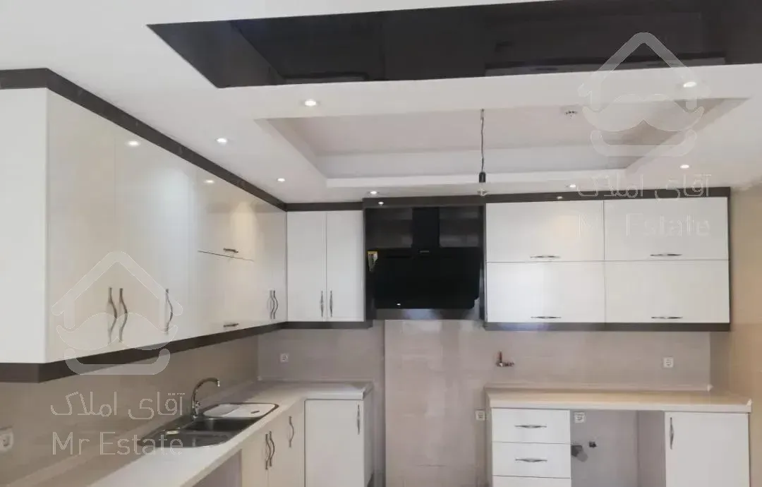 ۹۰ متری دو خواب لوکشین