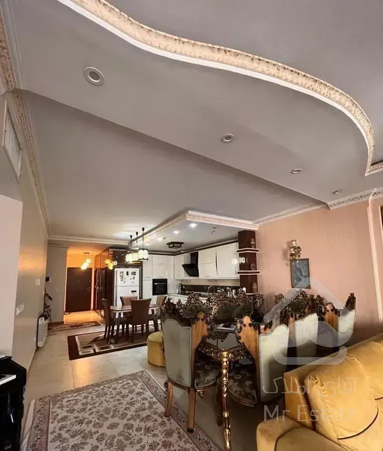 ۱۴۴ متری دو خواب دیزاین شده رینگ یک دریاچه