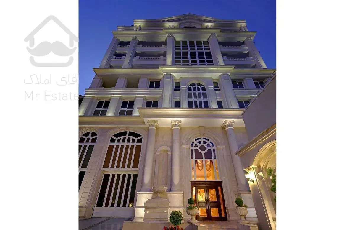 فروش ٢٦٠ متری ورودی بلوار شهرداری