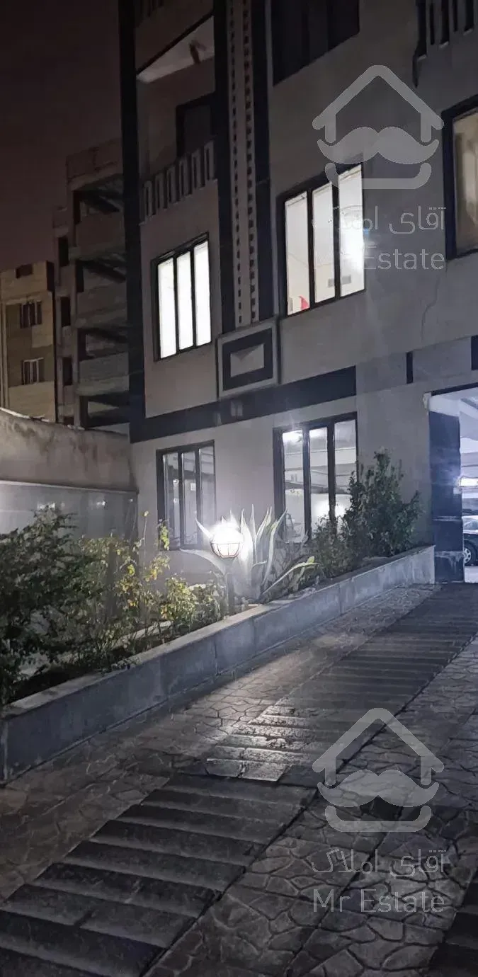 آپارتمان 70متر دو خوابه جنب مترو شریف