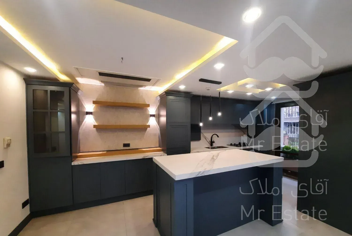 ۱۲۵ متر آجودانیه مدرن فول مشاعات