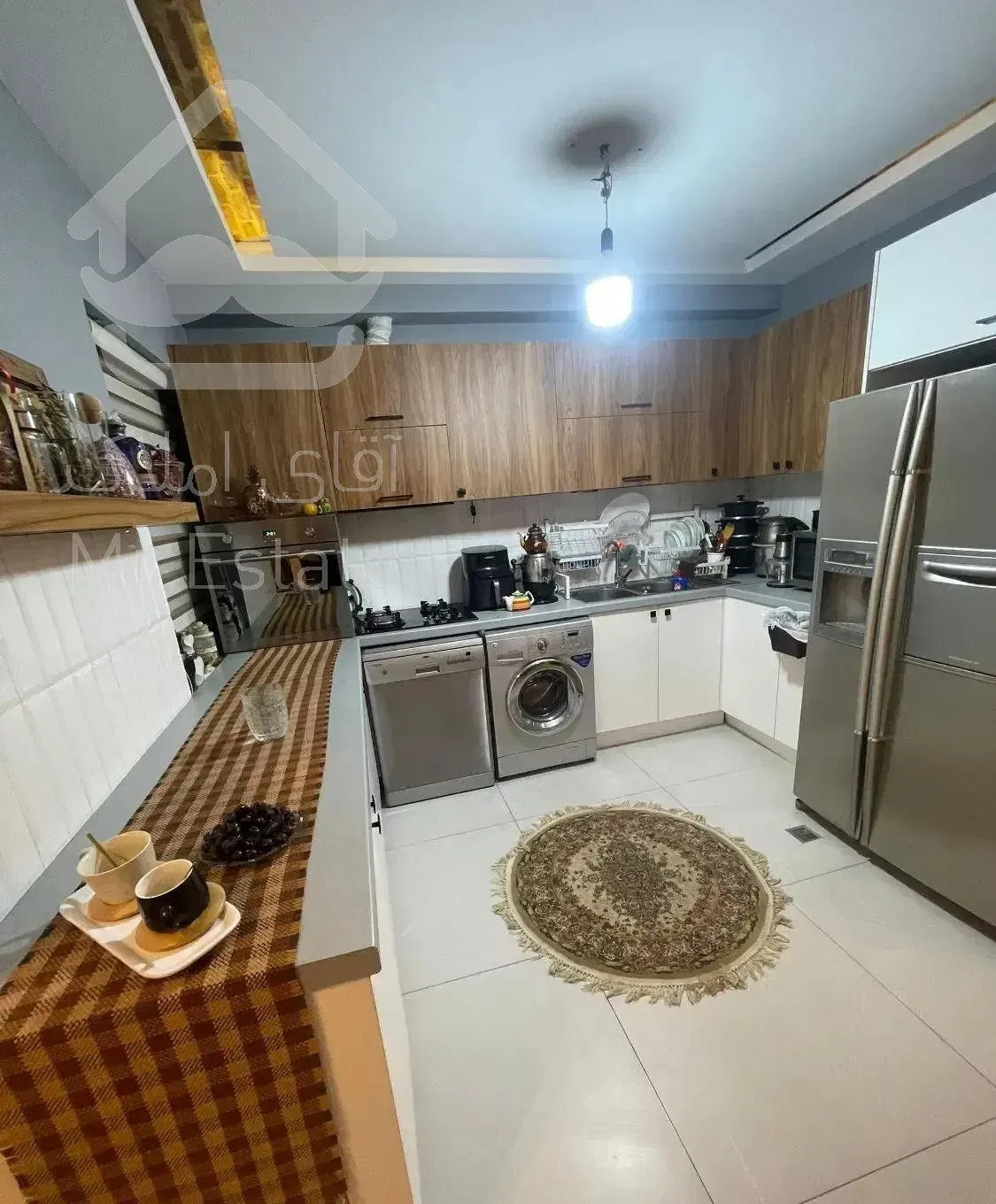 102متر * کامل نوسازی شده * قدرالسهم دار ، گاندی