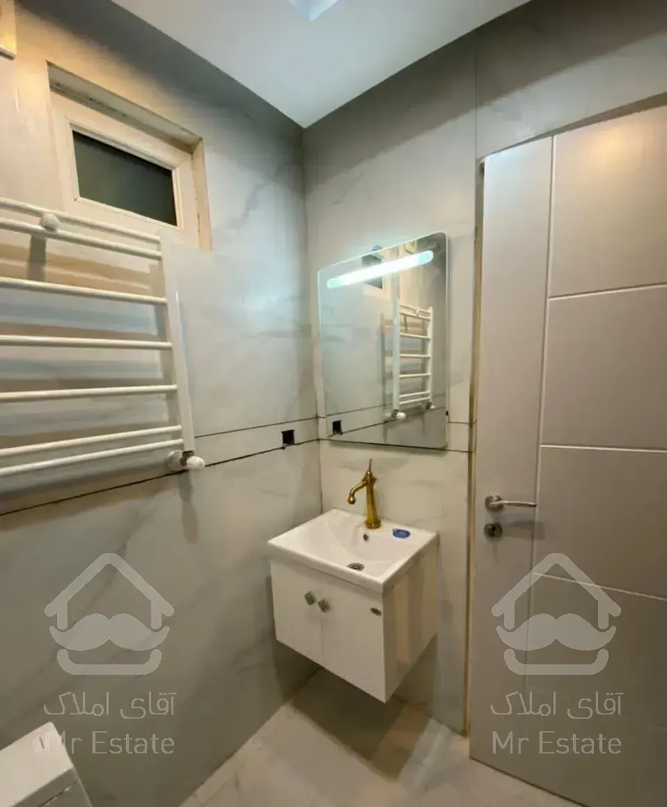 110 متر 2 خواب کلید اول واحد جلو