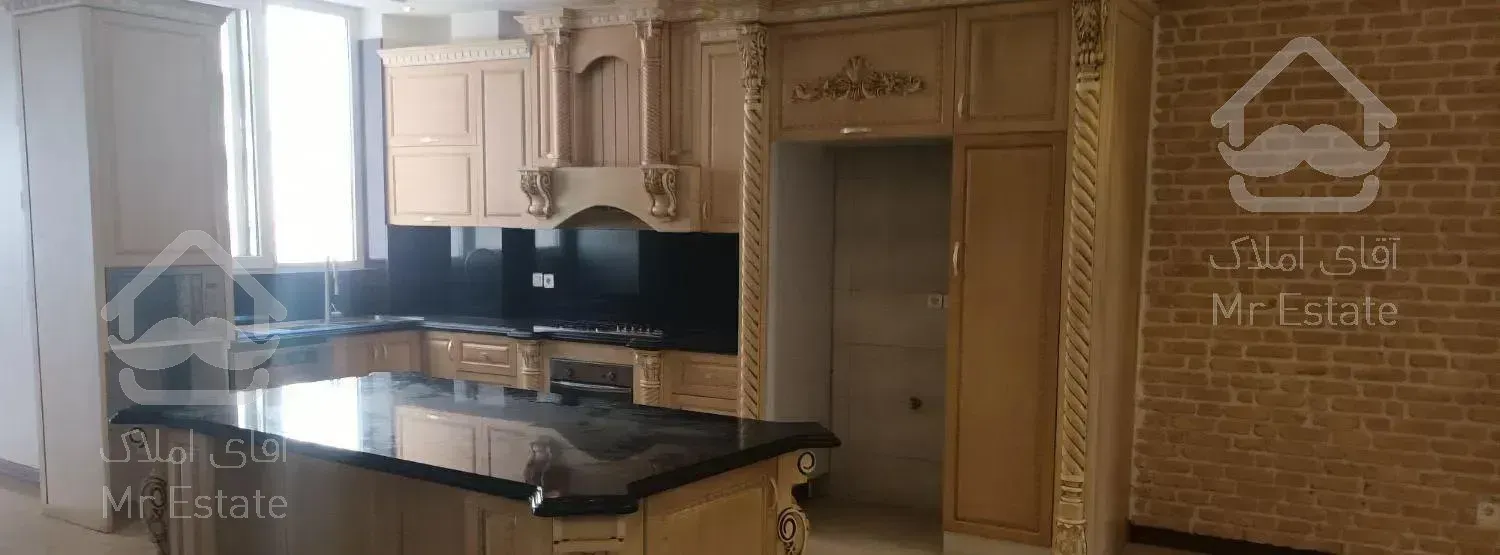 اپارتمان۲۴۰متری دوتراس تک واحد در برج باغ برند