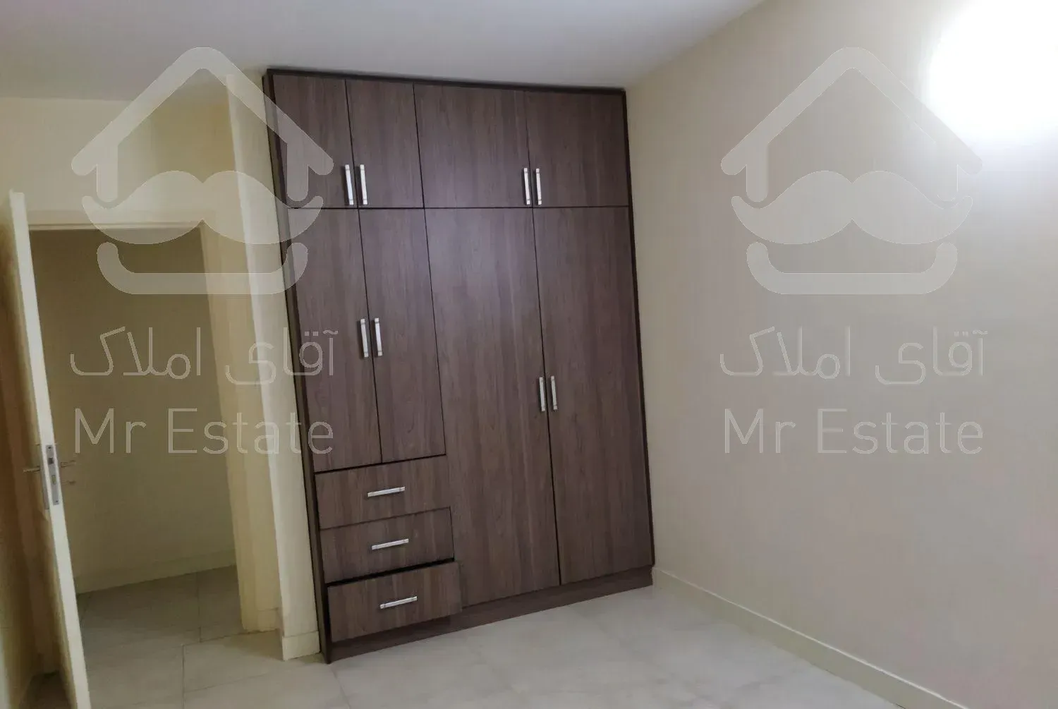 آپارتمان 144 ویو دریاچه