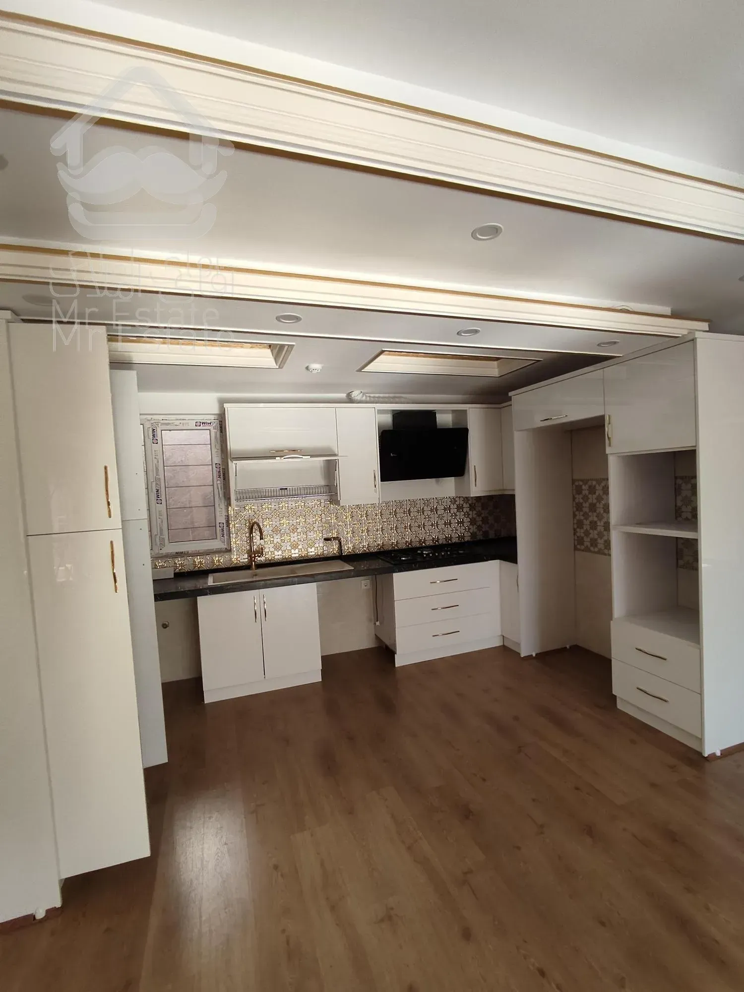 خرید و فروش ۱۰۸ متر تک واحدی کلید نخورده