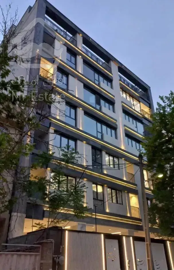 اپارتمان ۱۵۰متری نوساز کلید نخورده شهرک غرب دادمان