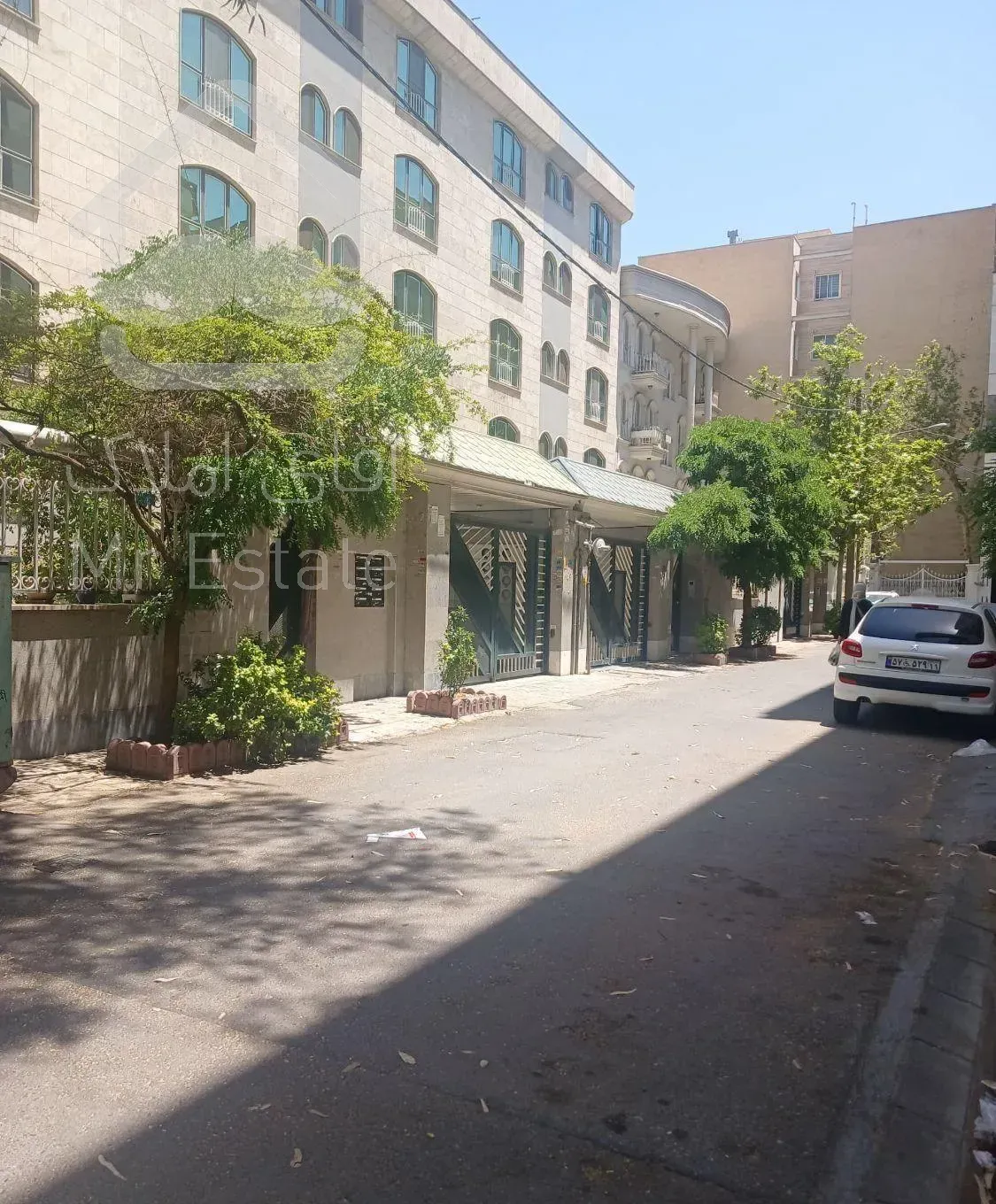 اجاره آپارتمان ۹۷ متری ۲ خوابه در شهرآرا