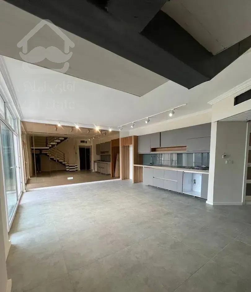 آپارتمان اروپایی۱۲۰ با استخر ویو جنگل نگهبانی