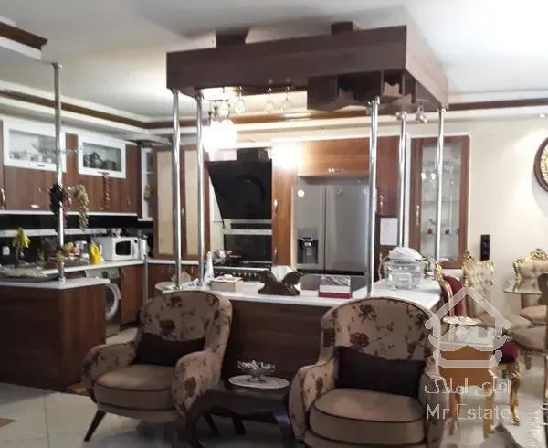 ۱۶۵متر با۱۲۰متر حیاط اختصاصی فاز۲