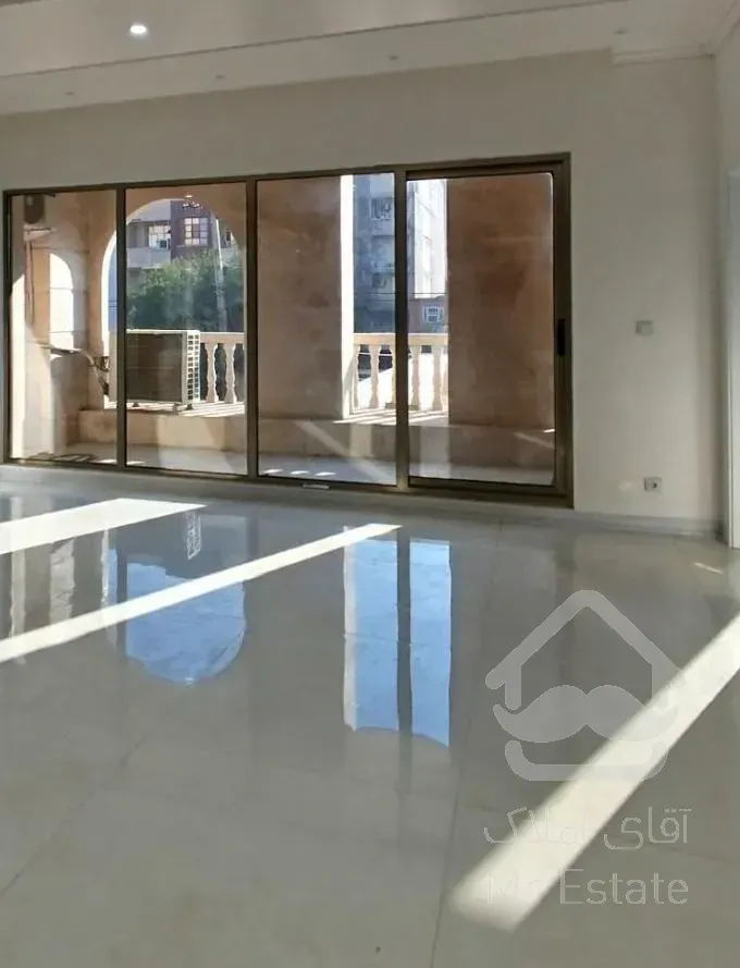 فروش آپارتمان ۹۹ متری کلید اول