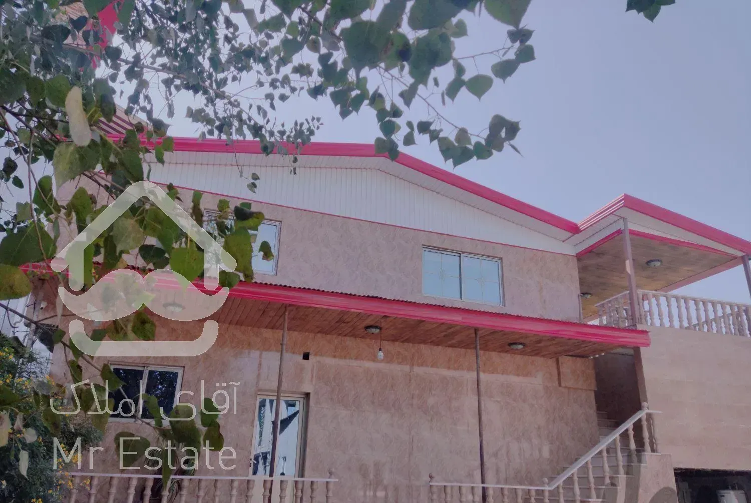 ویلا ۱۷۵ متری باویو فول امکانات