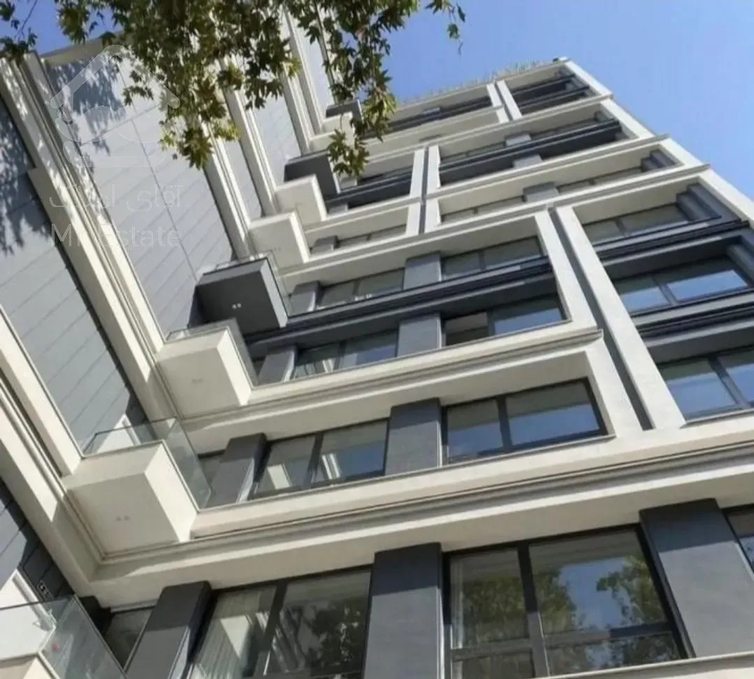 220 متر  ، ۳خواب  مستر ،  بلوار ۲۴ متری