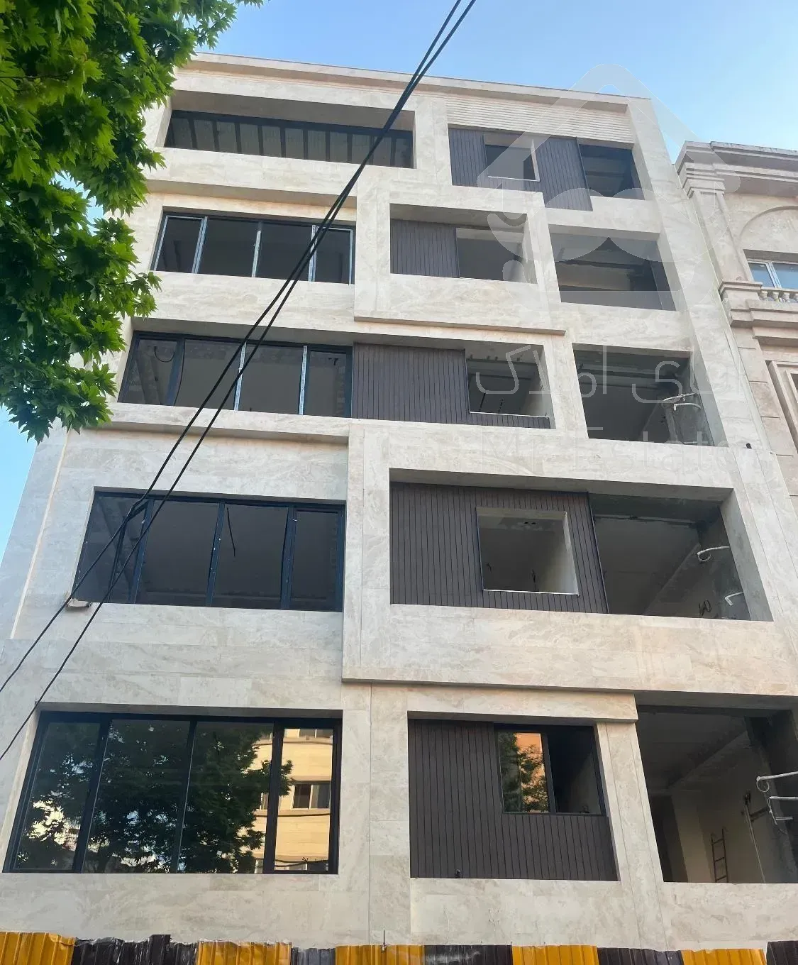 اپار تمان ۱۱۰ متری فلسطین