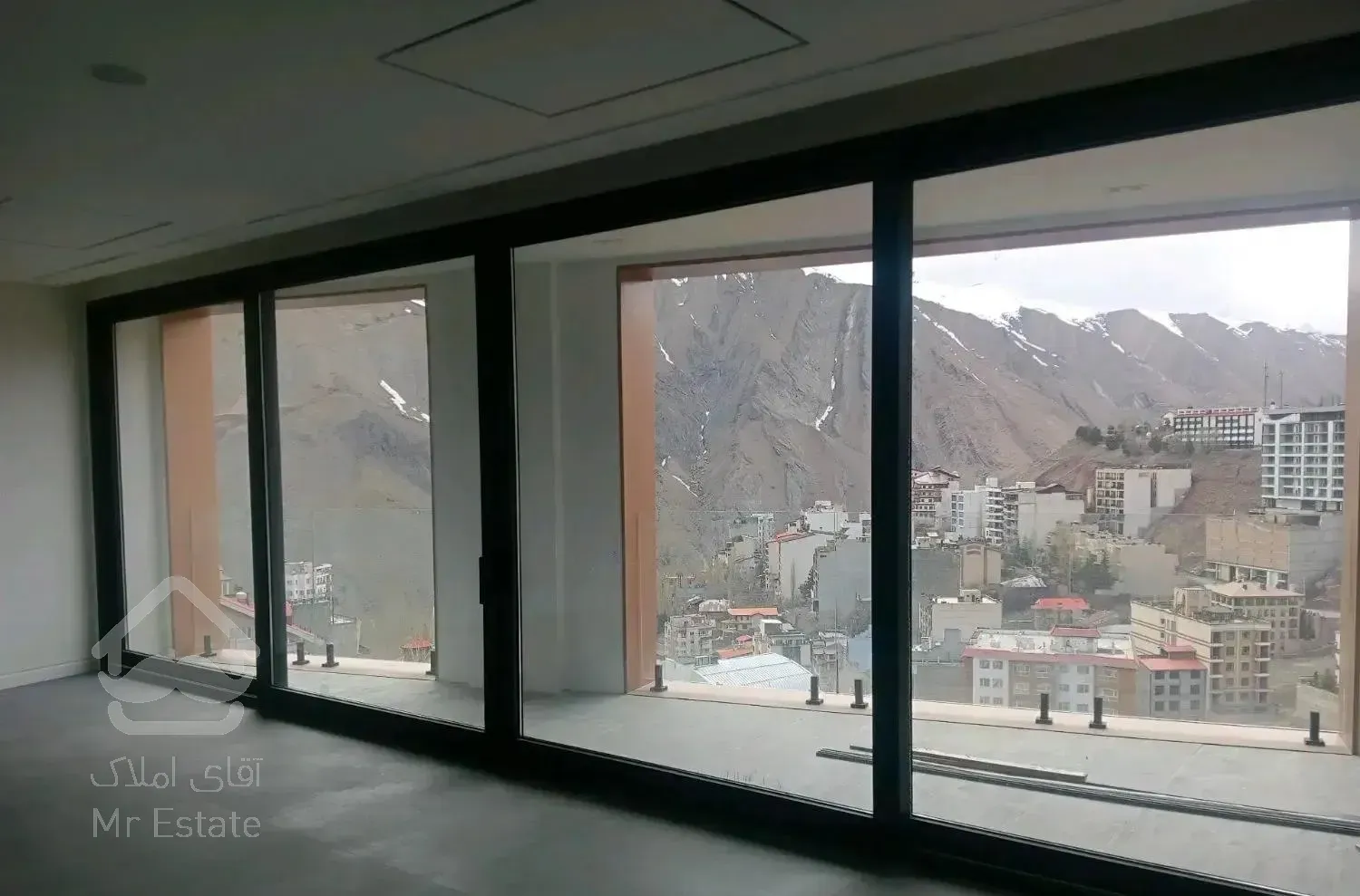 آپارتمان 135متر نوساز/ مشاعات آبی /OUSHAN VILLA