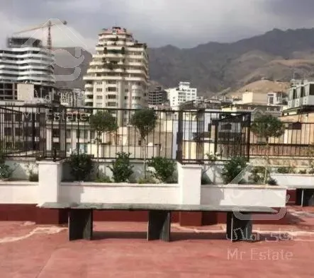 ۲۳۰متر*تکواحدی*سازه تلفیقی*متریال اروپای غربی