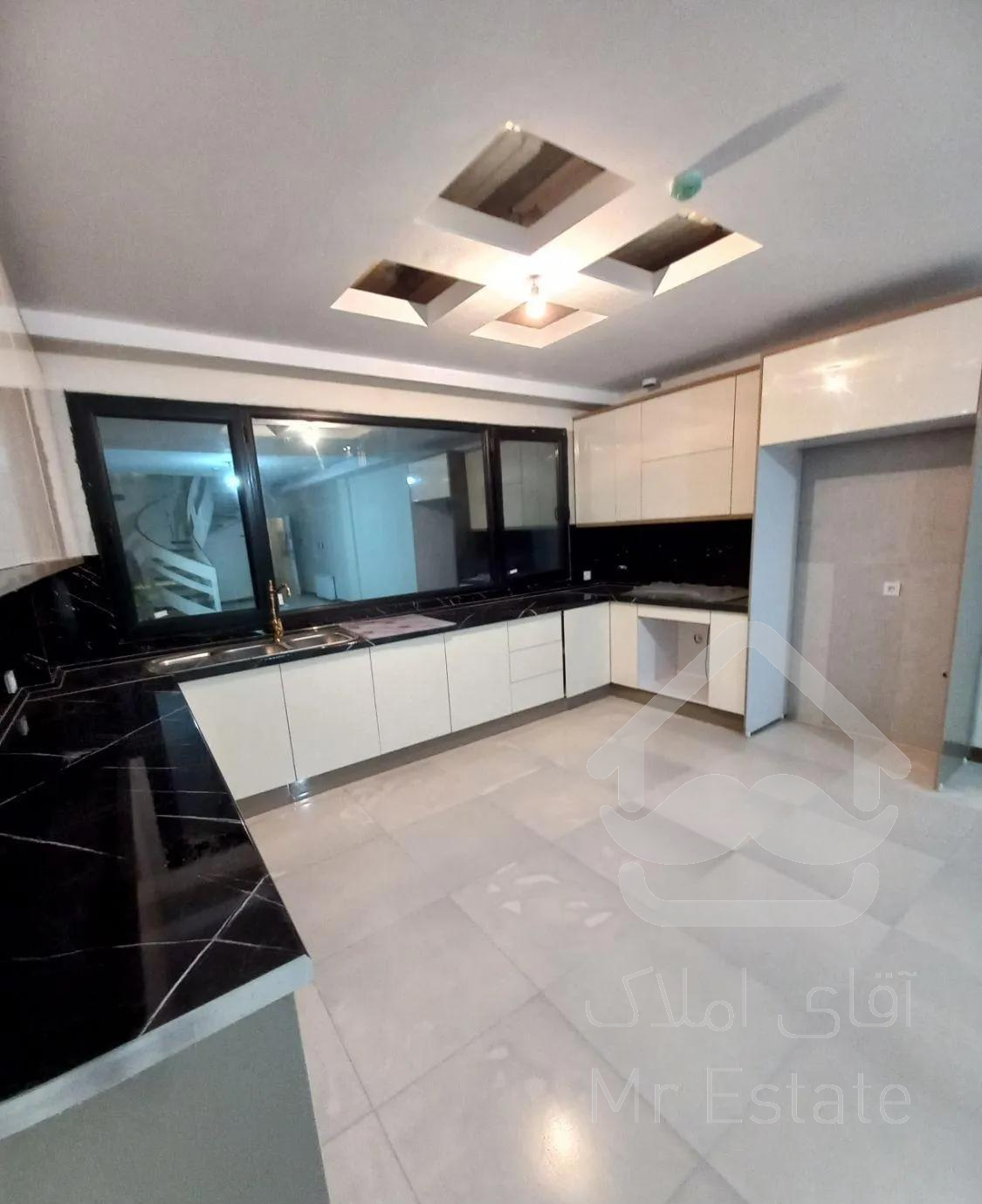 آپارتمان ۱۰۵ متری / فول امکانات / نوساز/ دوبلکس