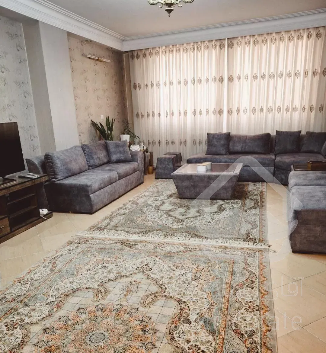 فروش آپارتمان ۱۱۴ متری ۳ خوابه در کشاورزی