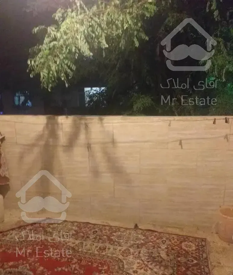 اپارتمان طبقه اول ۱۳۰متر اول نیلوفر