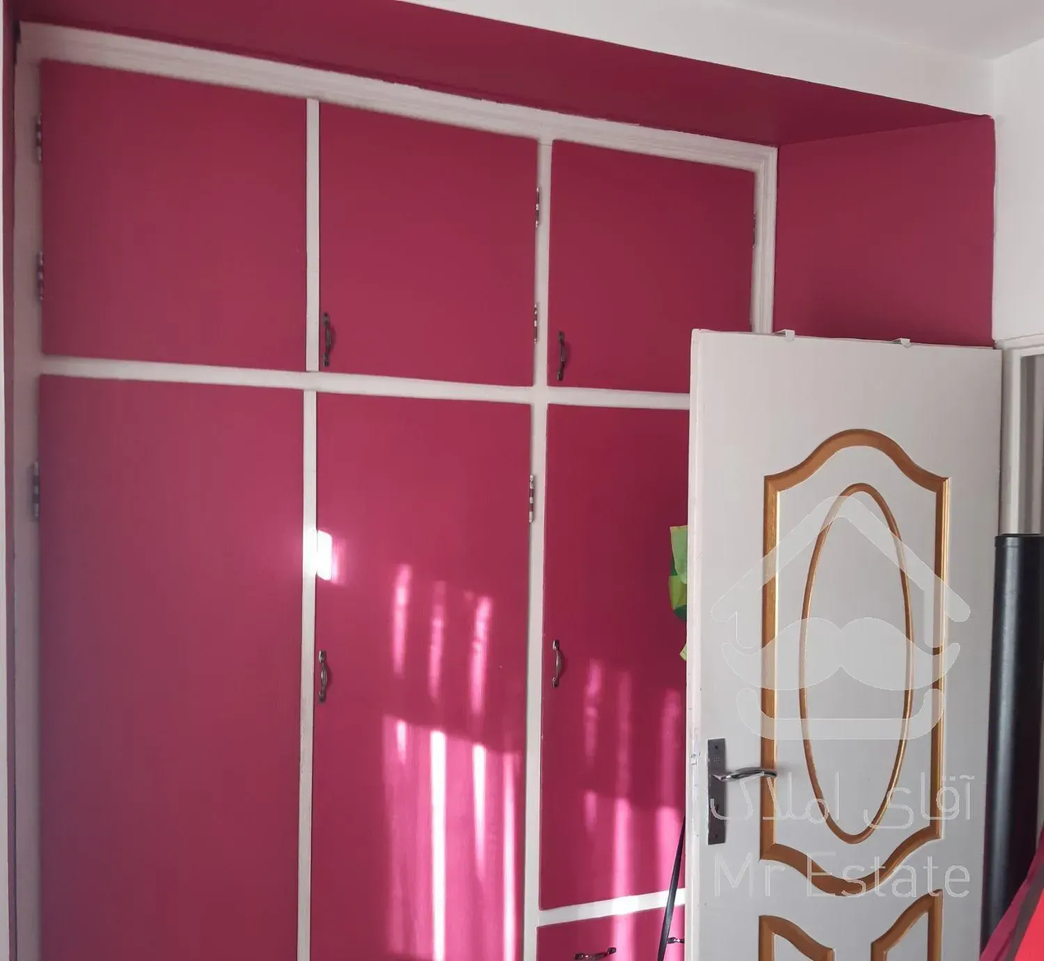 آپارتمان ۹۳متری خوش ساخت  مدارک کامل