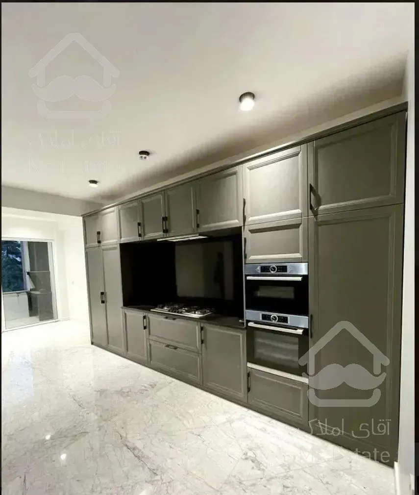 فرمانیه(سنبل)۳۳۰متر۴خواب/تراس/فرنیش