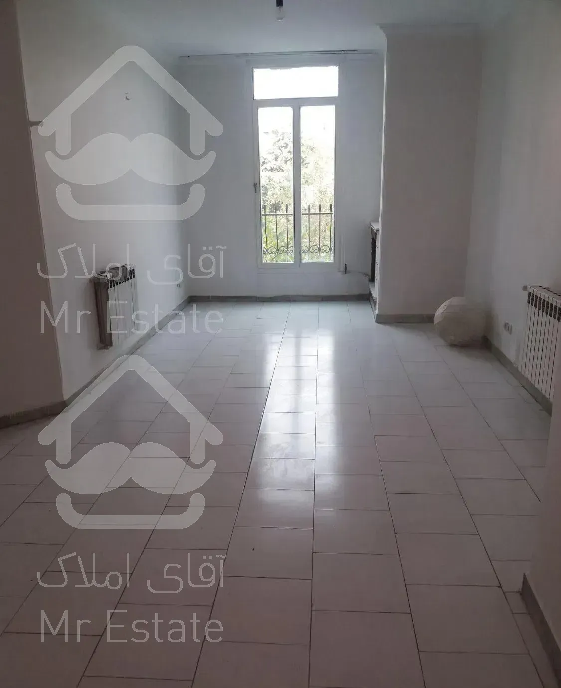 یک آپارتمان ۷۵متری دوخوابه ۵طبقه ۴واحدی طبقه ۲