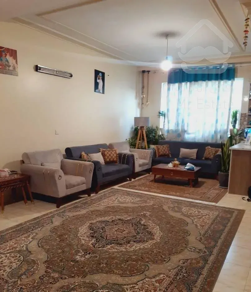 ۵۲ متری/فول امکانات خوش نقشه بازسازی شده فوری