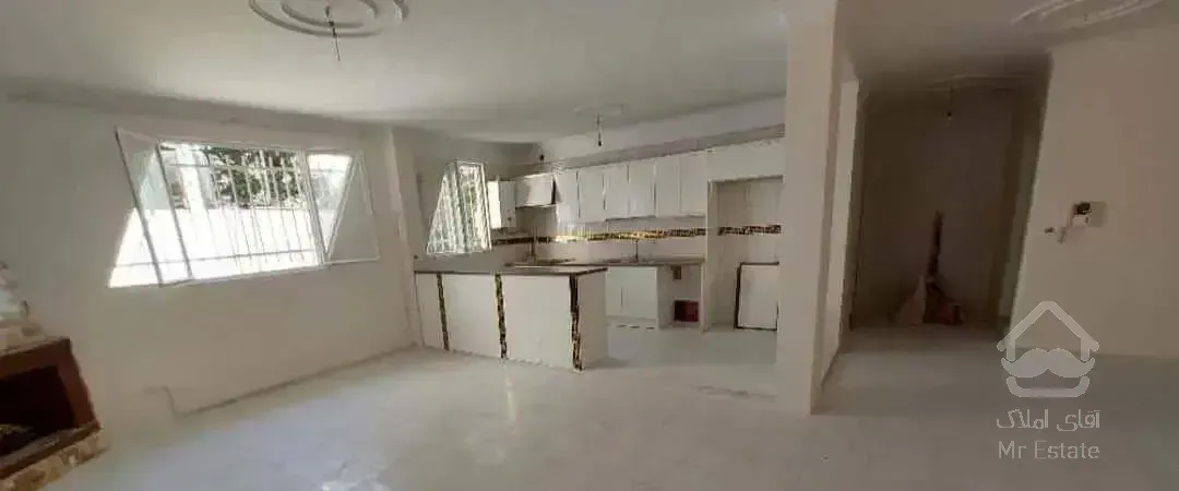 آپارتمان سه خوابه تک واحدی در خیابان دولت