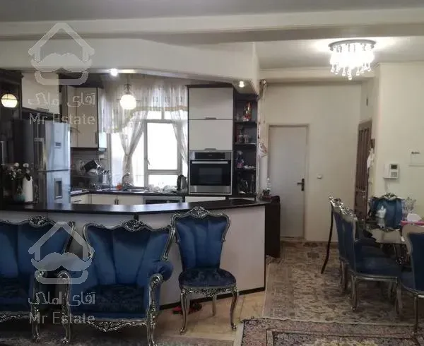 ۸۰ متر آپارتمان / پونک ، عدل