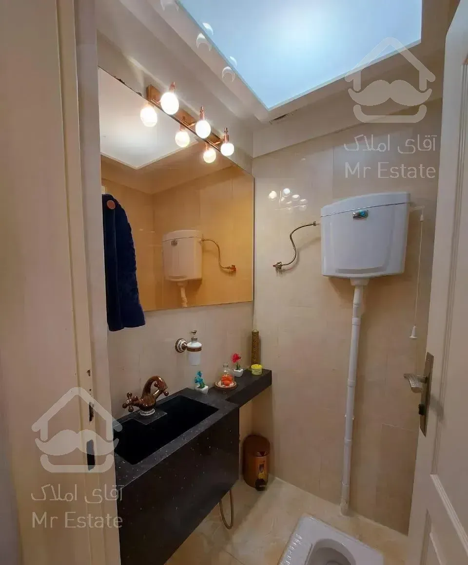 85 متری محله ای دنج