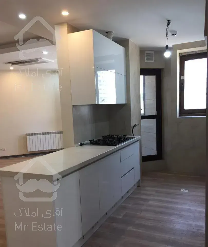 آپارتمان ۱۱۵ متری برج خرازی