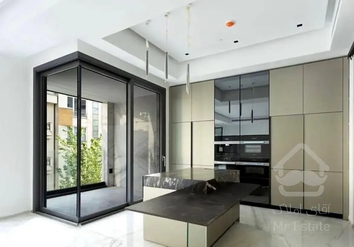 ۲۳۰ متر باور یک رویا