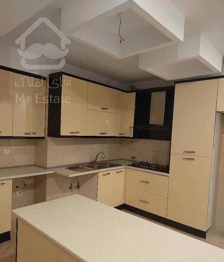 نیاوران ۱۲۵ متر نور