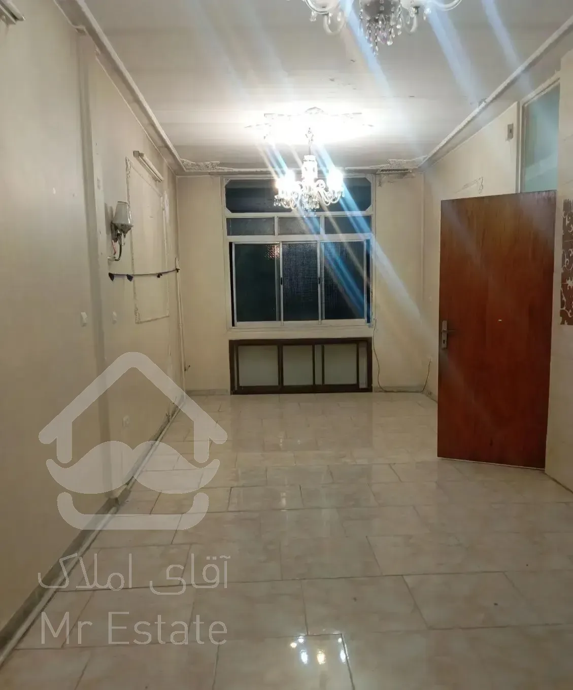 آپارتمان 75متری/تک خواب /پارکینگ موتور