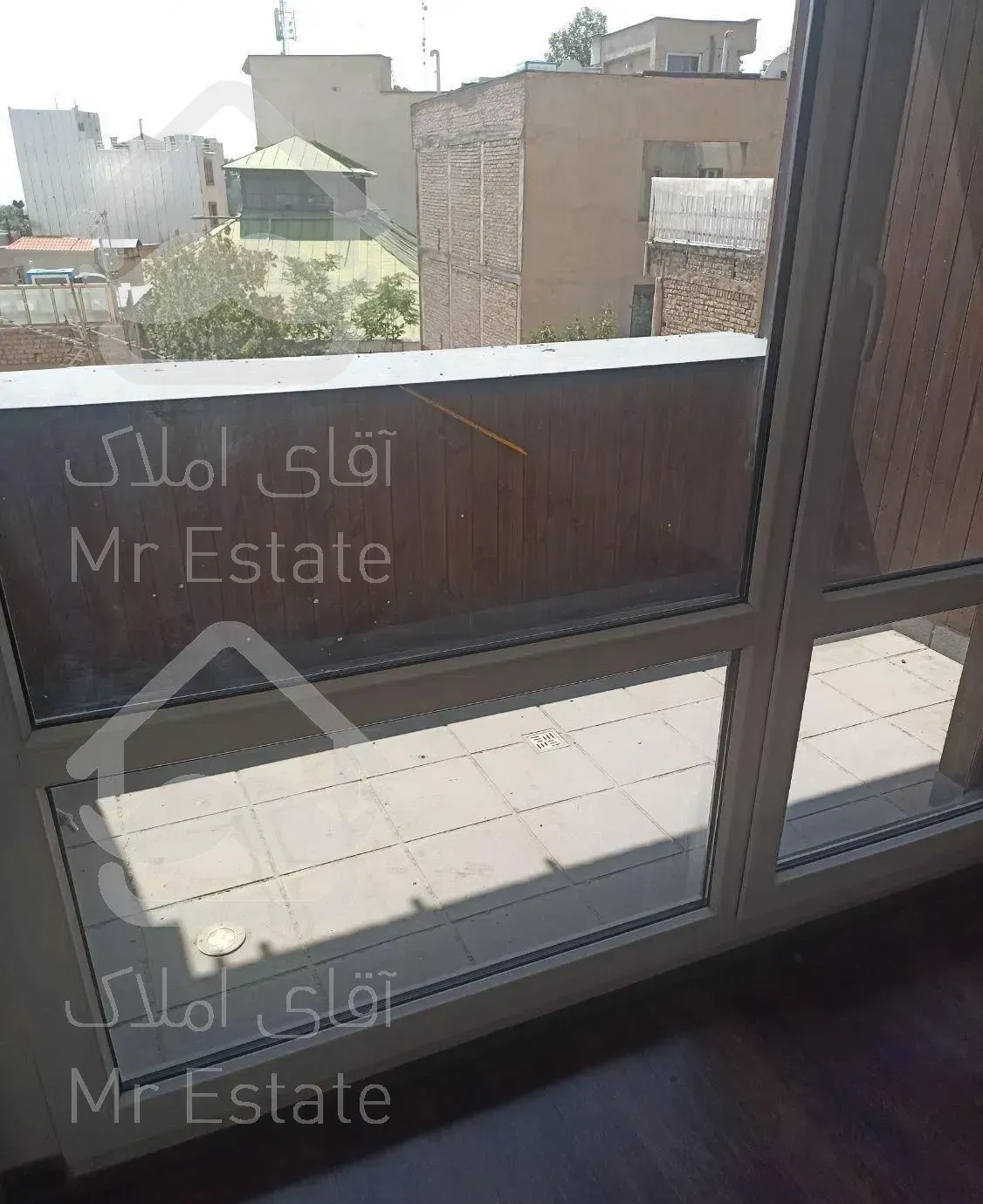 103متر  برج باغ فول مشاعات