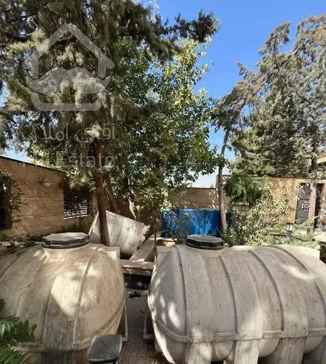 ۱۵۲ متر ۳ خواب تاپ لوکیشن شهرک محلاتی (۲ پارکینگ )