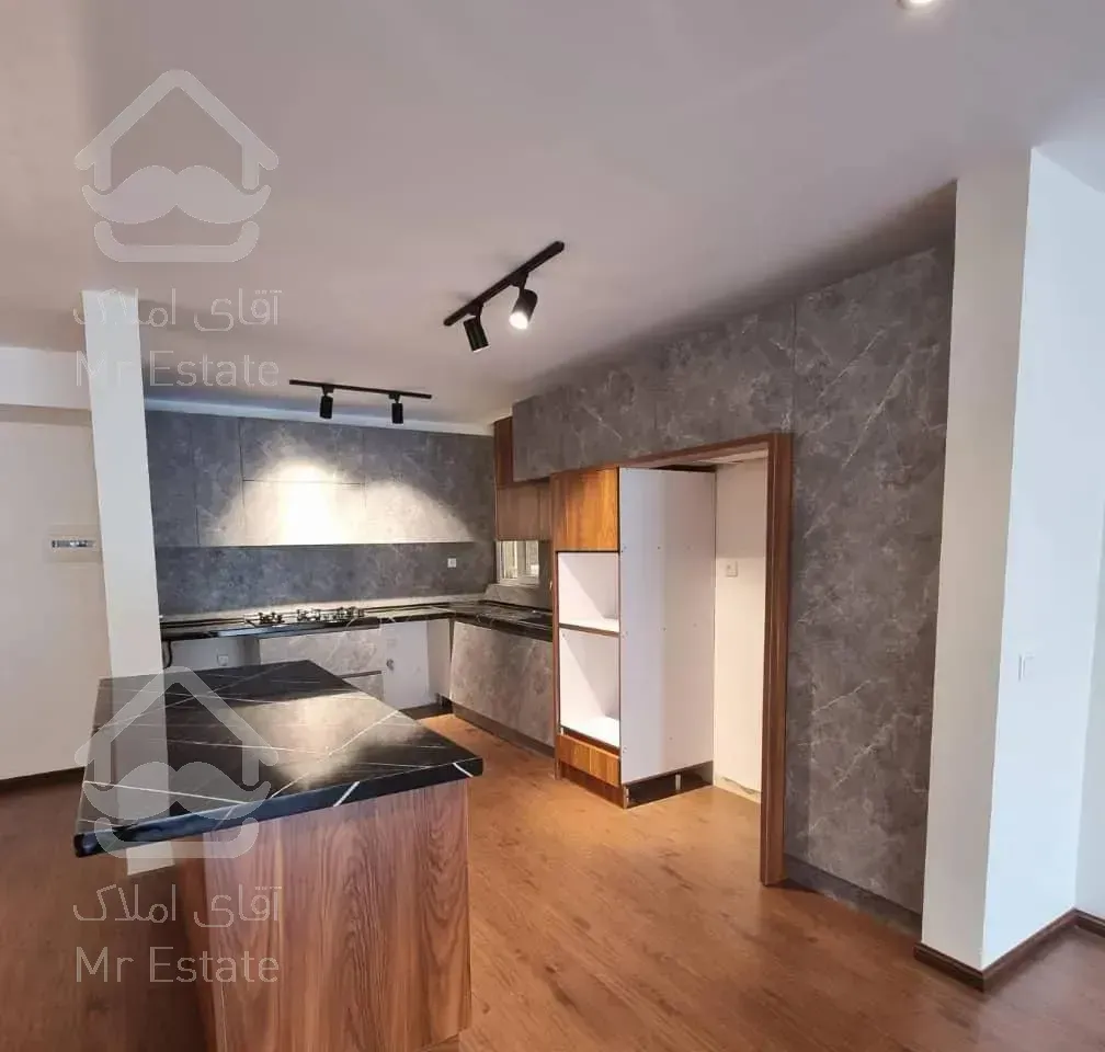 هروی 130متر 3خواب نوساز کلید نخورده خوش نقشه