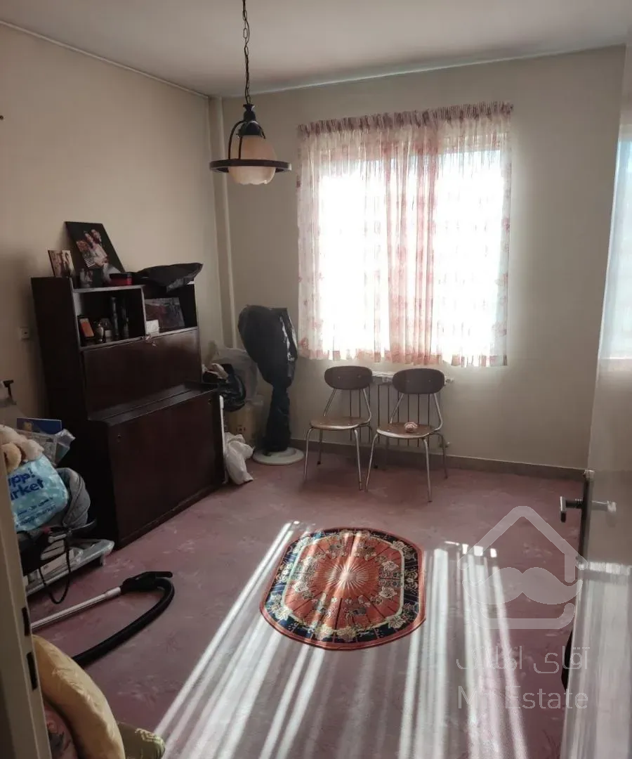 واحد ۱۱۷متری ۳خواب سالن وسط