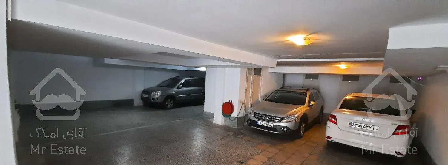 آپارتمان ۸۳ متری پاسداران