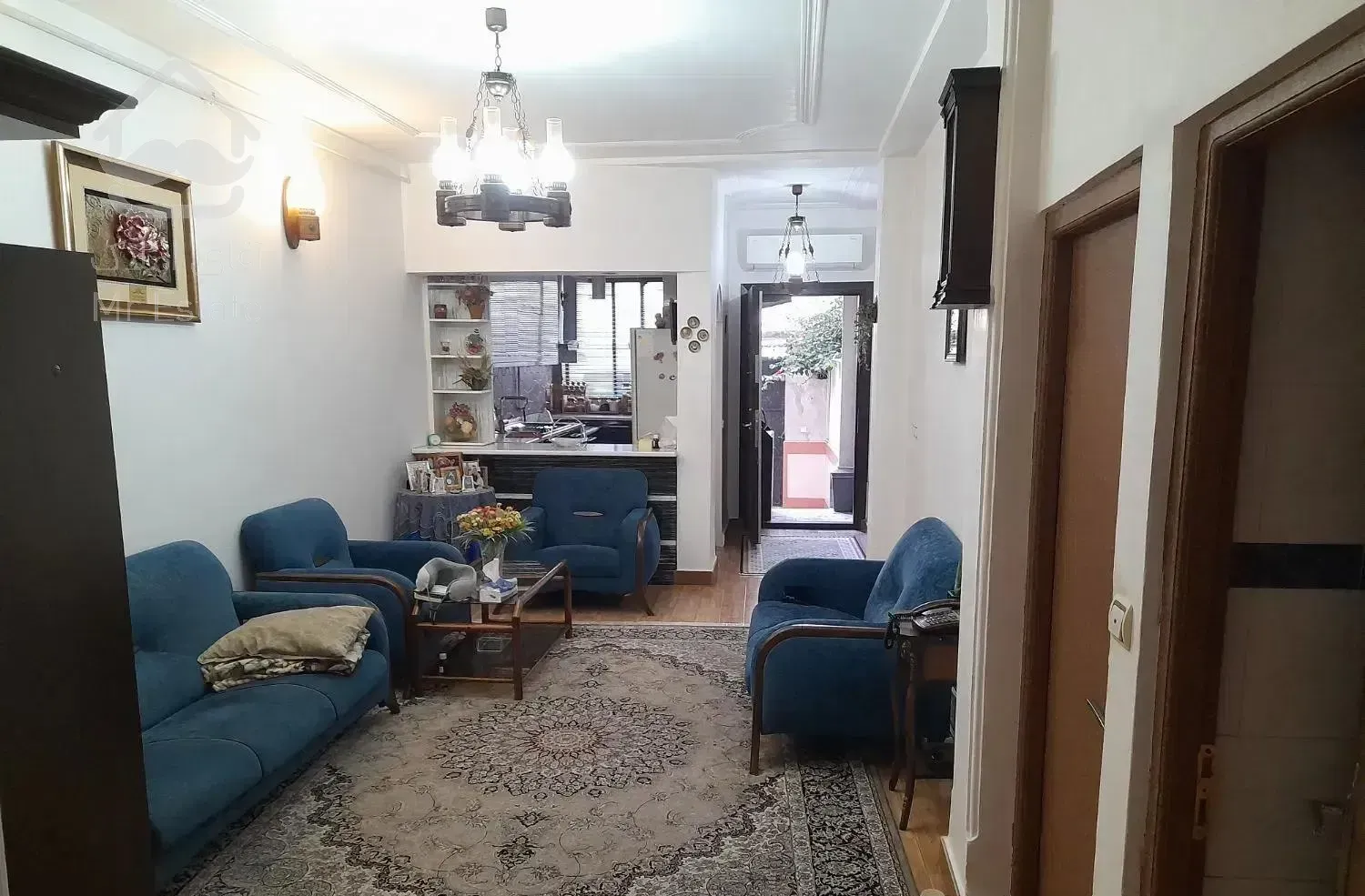 ۷۲ متری مستقل و بازسازی شده و تمیز