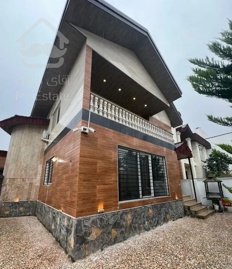 فروش خانه ویلایی ۲۳۰ متری ۳ خوابه